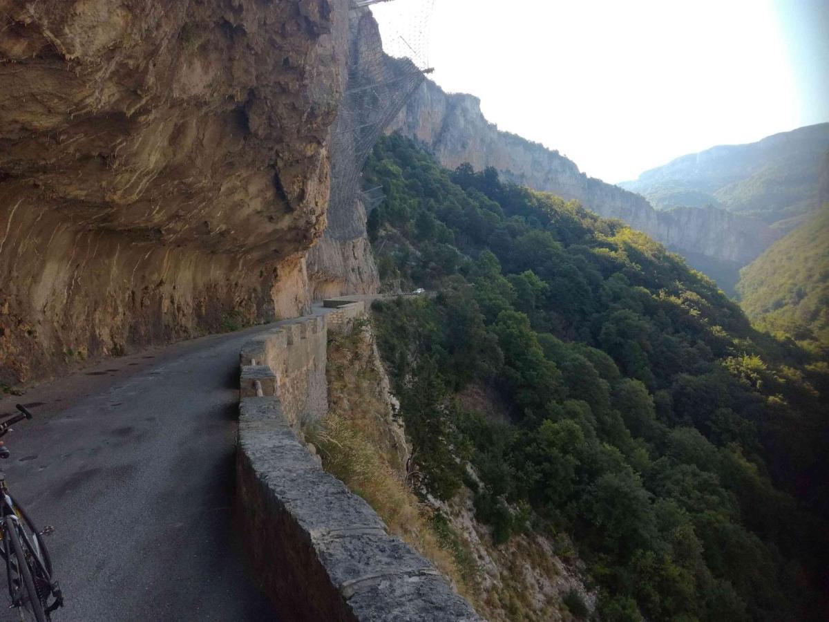 Gite Sechoir Du Nan Cognin-les-Gorges Zewnętrze zdjęcie